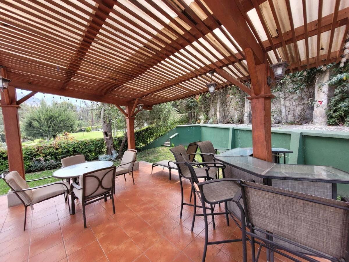 Amplia Casa Antigua Guatemala Con Pergola Y Jardin Villa Exterior photo